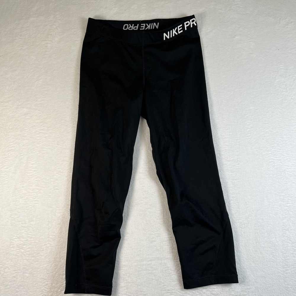 Nike Pro Pants Womens Medium Black Compression 3/4 Base Layer Leggings Athletic‎
